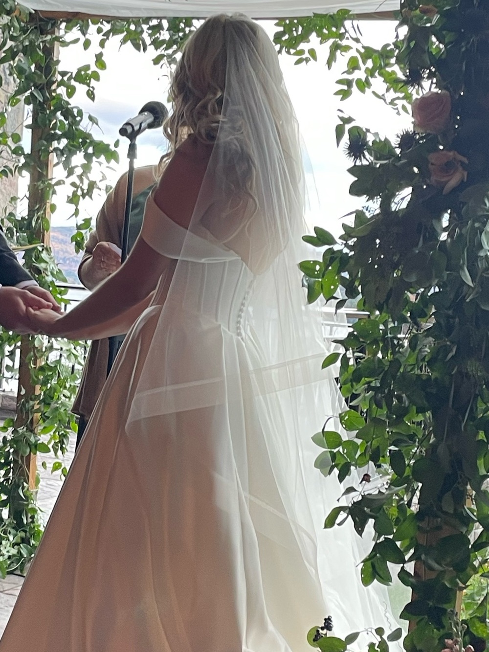 Richard Designs cascading horsehair ribbon edge cathedral veil